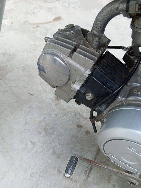 Honda cd70 exchange with Honda 125 6