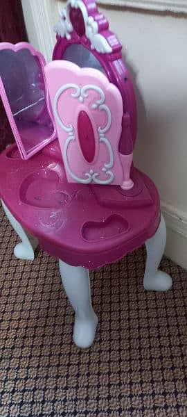 doll house and baby dressing table 1