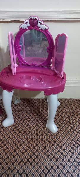 doll house and baby dressing table 2