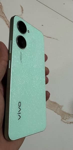 vivo y 03 4+4 /64 gb 10 by 10 condition 0