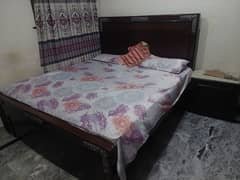 Complete bed set