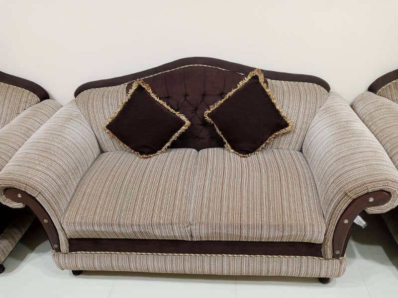 7 Seater Sofa Set at Attractive Price 3