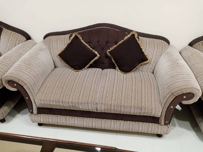 7 Seater Sofa Set at Attractive Price 4