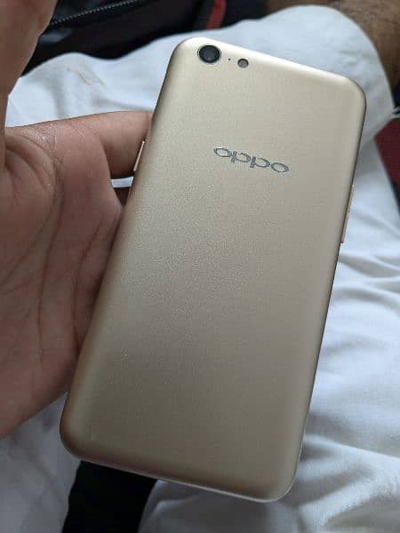 OPPO A71 1