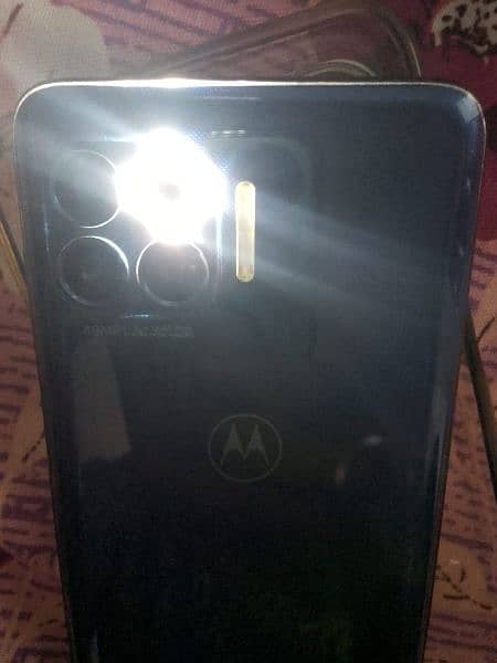 Motorola one 5g 1