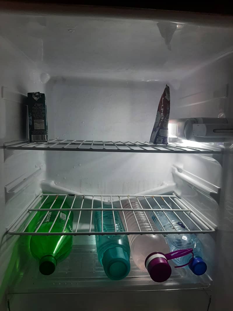 Dawlance refrigerator xclnt condition for sale 2