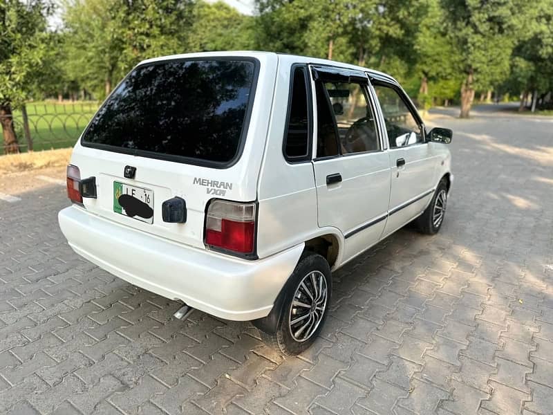 Suzuki Mehran VXR 2015 5