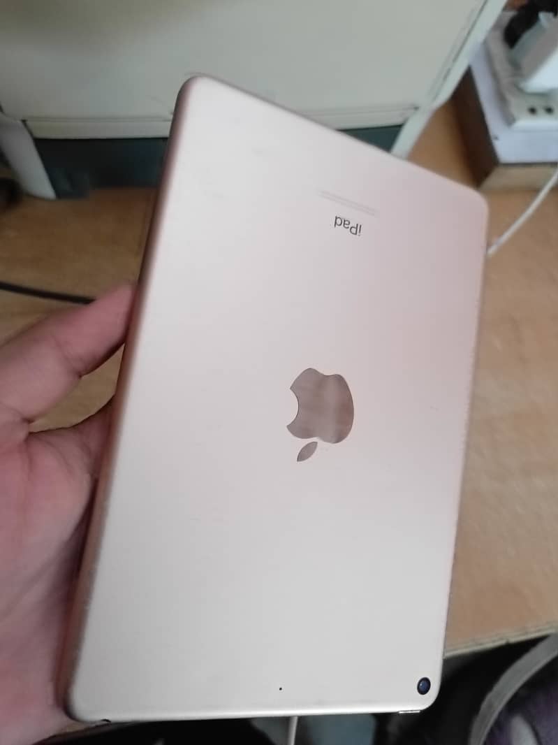 IPAD MINI 5 4