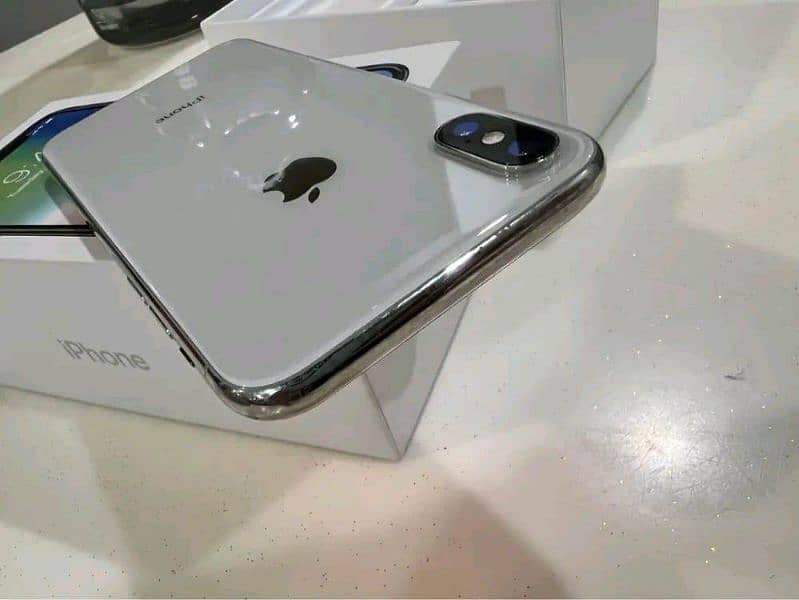 iPhone x 256 gb. with box WhatsApp no,03284016203 1