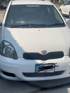 Toyota Vitz 2000