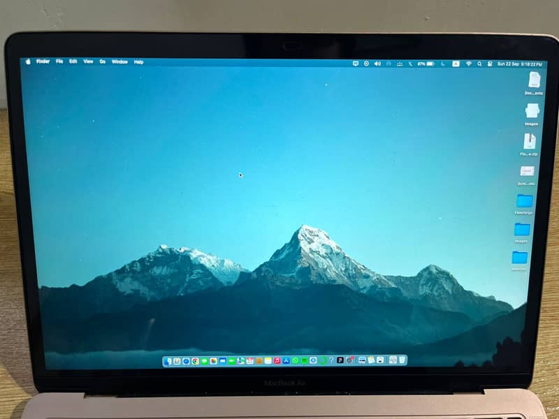 Apple Macbook Air 2018 i5 6th 0