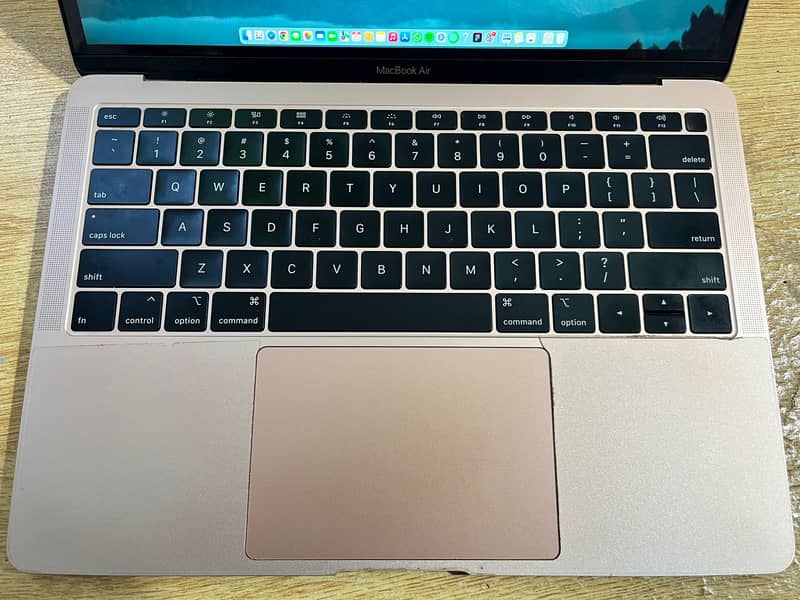 Apple Macbook Air 2018 i5 6th 1