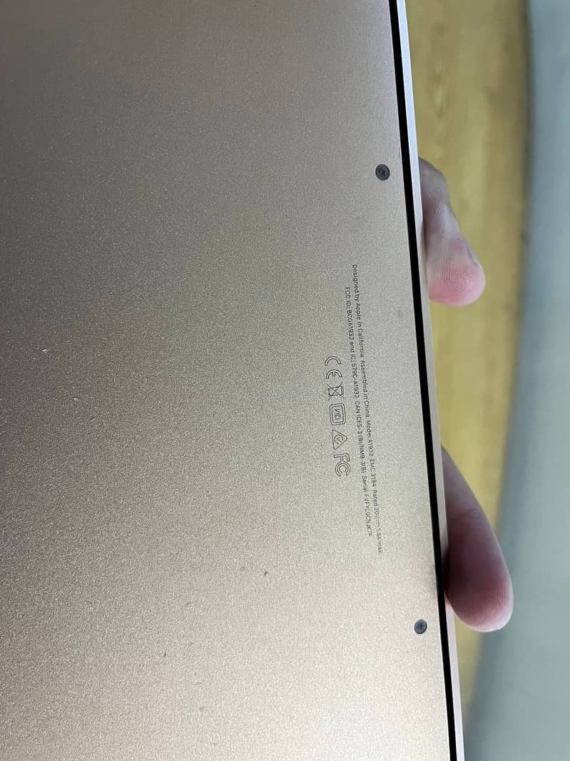 Apple Macbook Air 2018 i5 6th 4