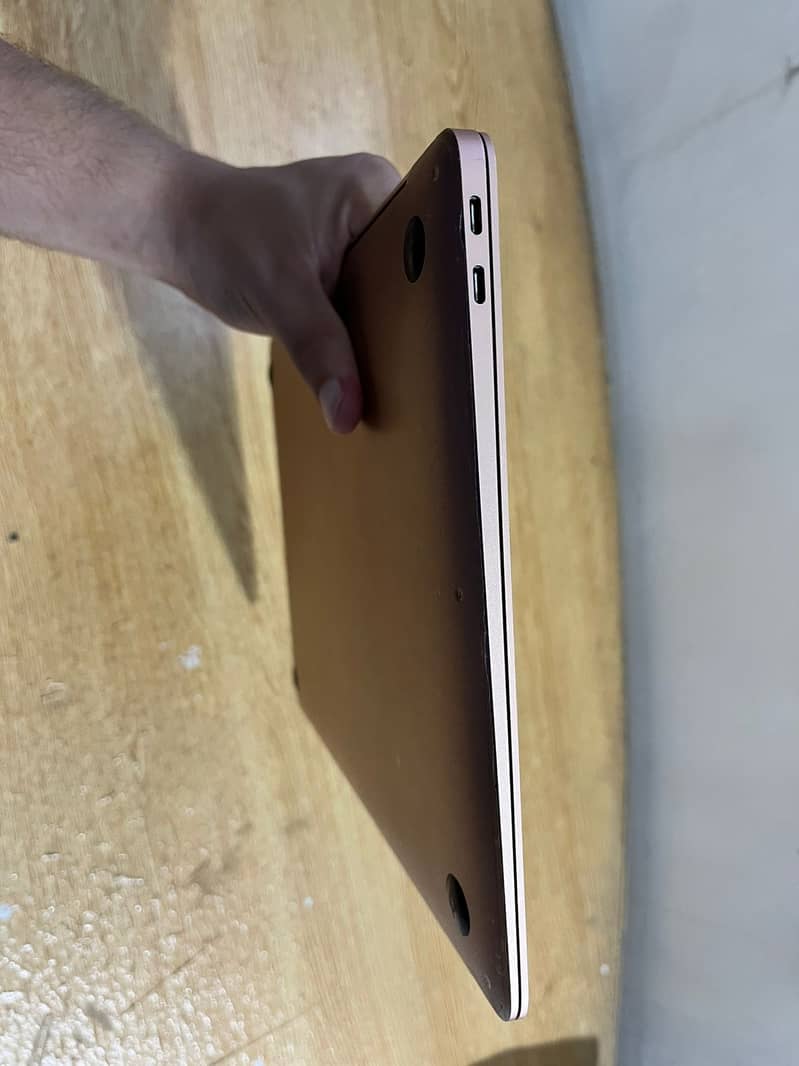 Apple Macbook Air 2018 i5 6th 6