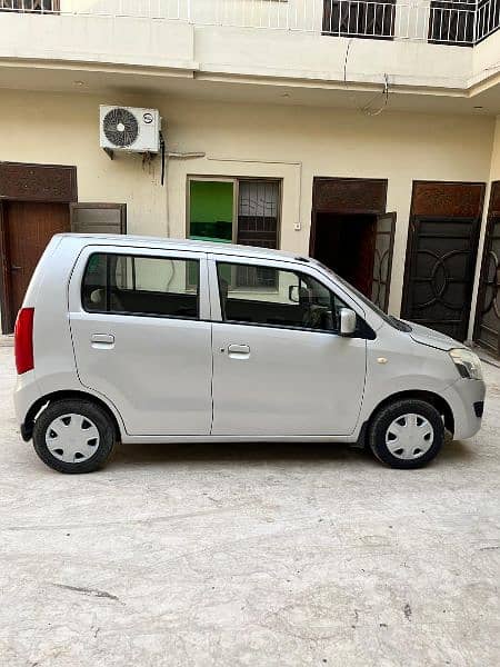 Suzuki Wagon R 2016 3