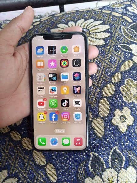 Iphone 11 pro max non pta jv 256 Not Single isuu koi masla ni ha 4