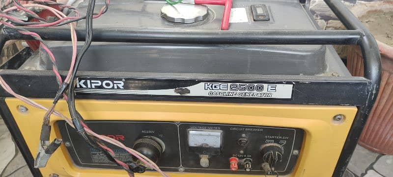 KIPOR 2500 E generator for sale 1