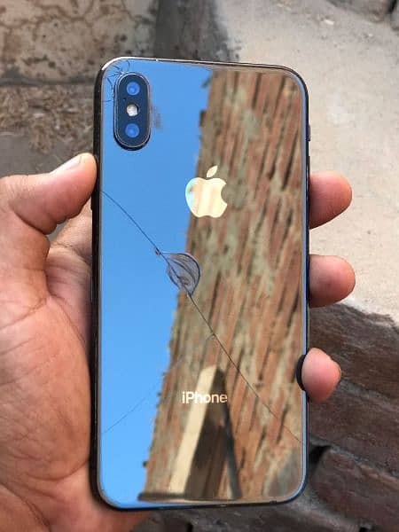 iphone X bypass 64Gb hai face id off hai back break hai baki sab okay 4