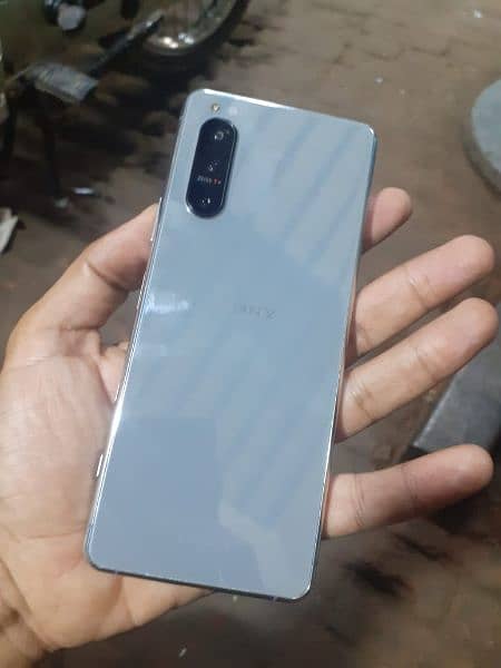 Sony Xperia 5 mark2 official aproved hy 1