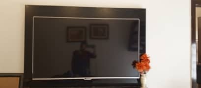 tcl tv with back board