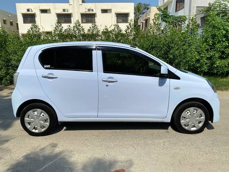 Daihatsu Mira 2019 4