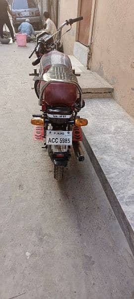 I am selling Road Prince 70CC in good condition 2021 Model 4