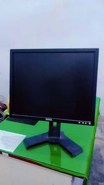 dell lcd 19 inch hydraulic 1