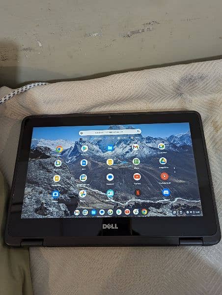 Dell 360 chrome book 10/10 condition 4