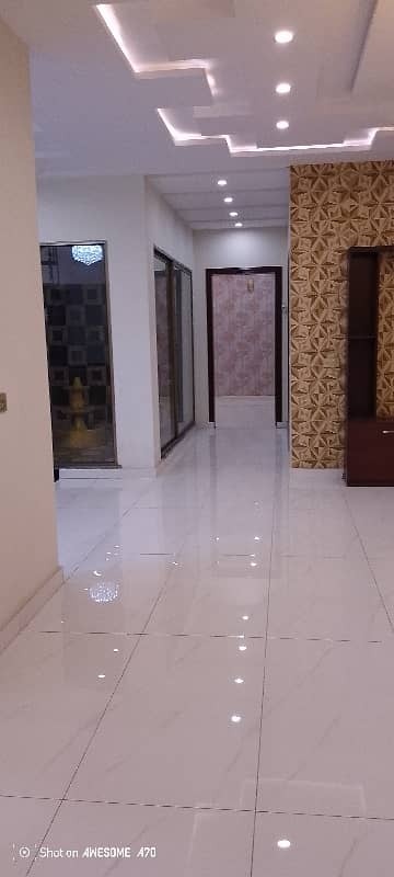 one kanal house for sale in jenipar block bahria Town Lahore good location 39