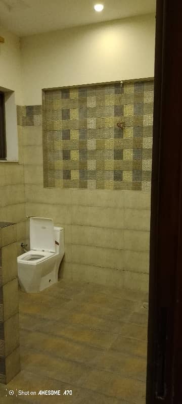 one kanal house for sale in jenipar block bahria Town Lahore good location 43