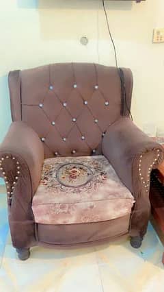 Sofa Set in almost new condition 0