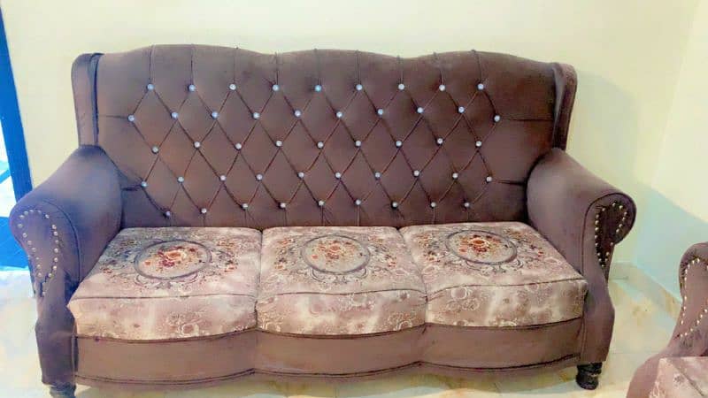 Sofa Set in almost new condition 1