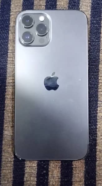 Iphone 12 pro max, 128 GB ,10/10 condition ,86% battery health 1