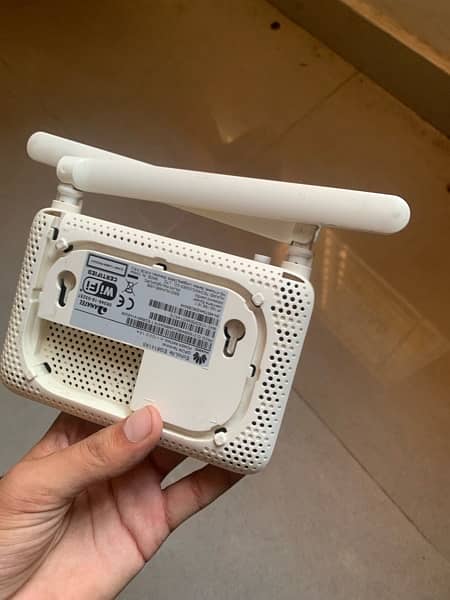 Huawie EG8141A5 fiber router 2