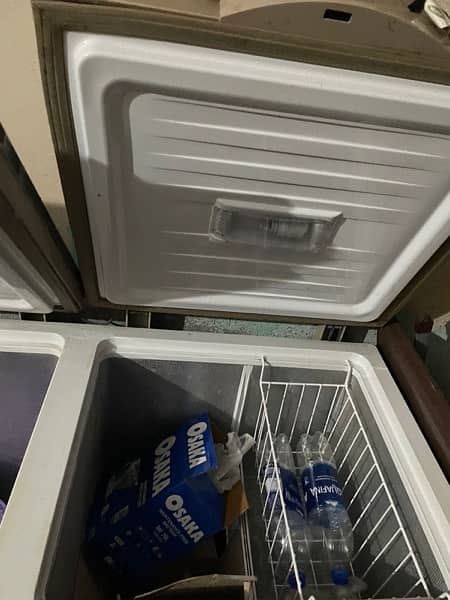 dawlance Deep freezer 1