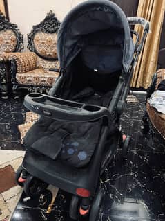 Tinnies baby stroller/pram in extra ordinary condition