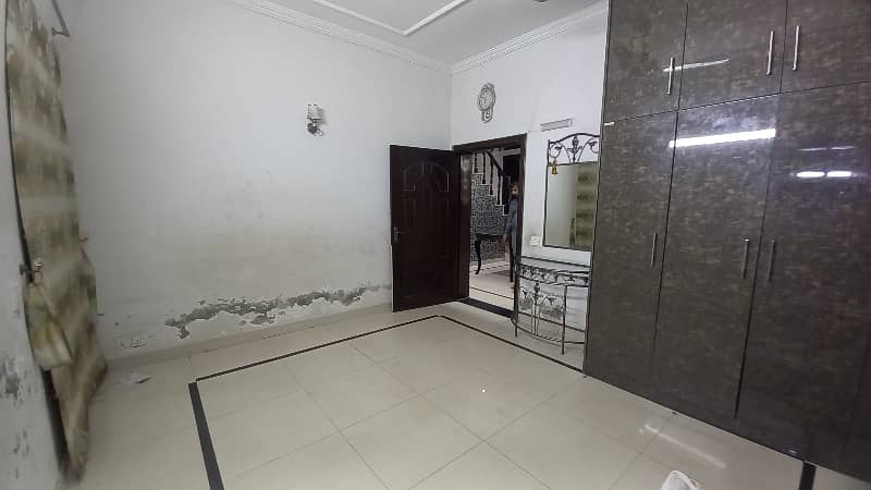 5 marla lower portion for rent 10