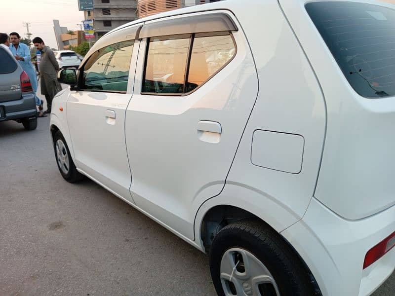 Suzuki Alto 2015 5