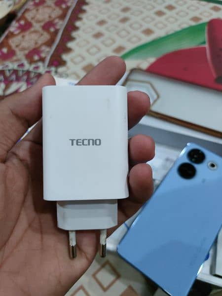 Tecno camon 20 blue 8+8 256GB Full box 8