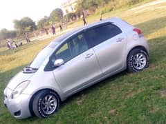 Toyota Vitz 2009/12 totally genuine condition