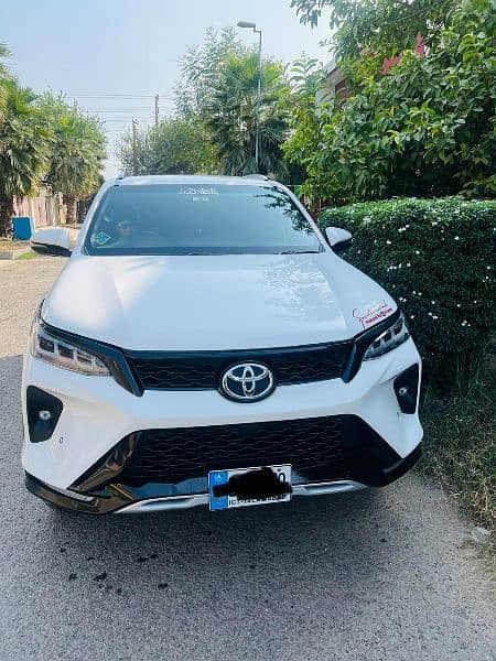 Toyota Fortuner Legender 2022 6