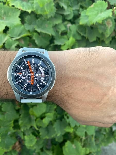 Galaxy Watch 4 46mm Stainless Steel 0