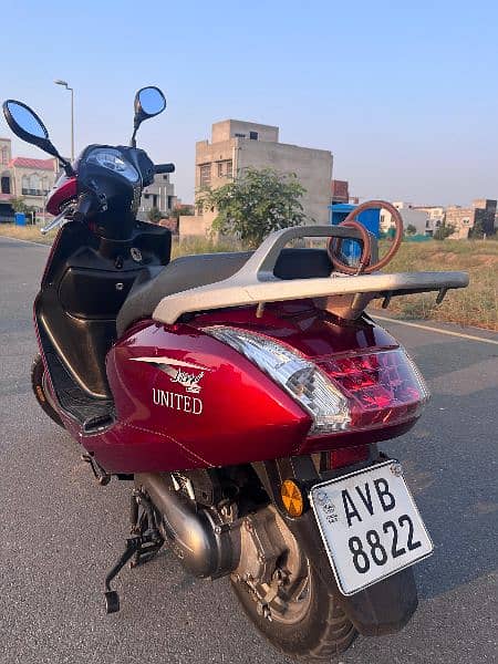 united scooty 100cc 1