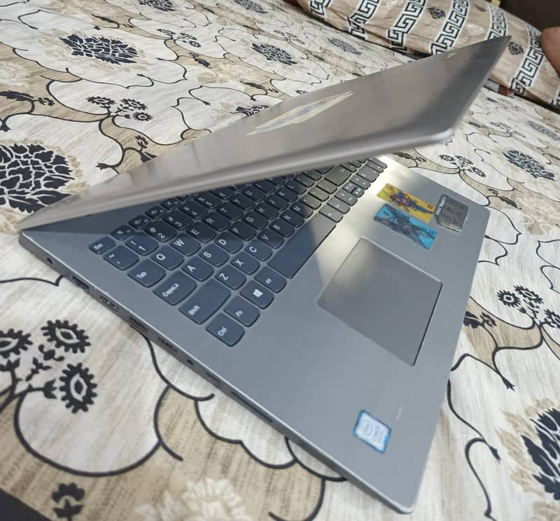 Lenovo Ideapad 320s 10 /10 Condition 20GB Ram 2