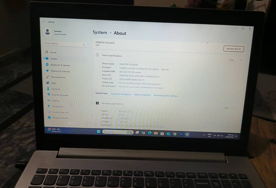 Lenovo Ideapad 320s 10 /10 Condition 20GB Ram 12