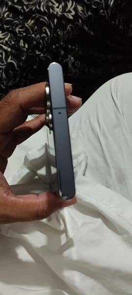 SAMSUNG GALAXY ULTRA S22 NON PTA. 1