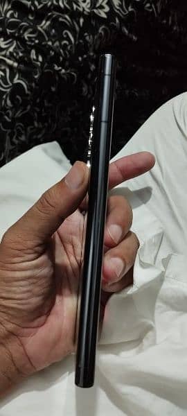 SAMSUNG GALAXY ULTRA S22 NON PTA. 4