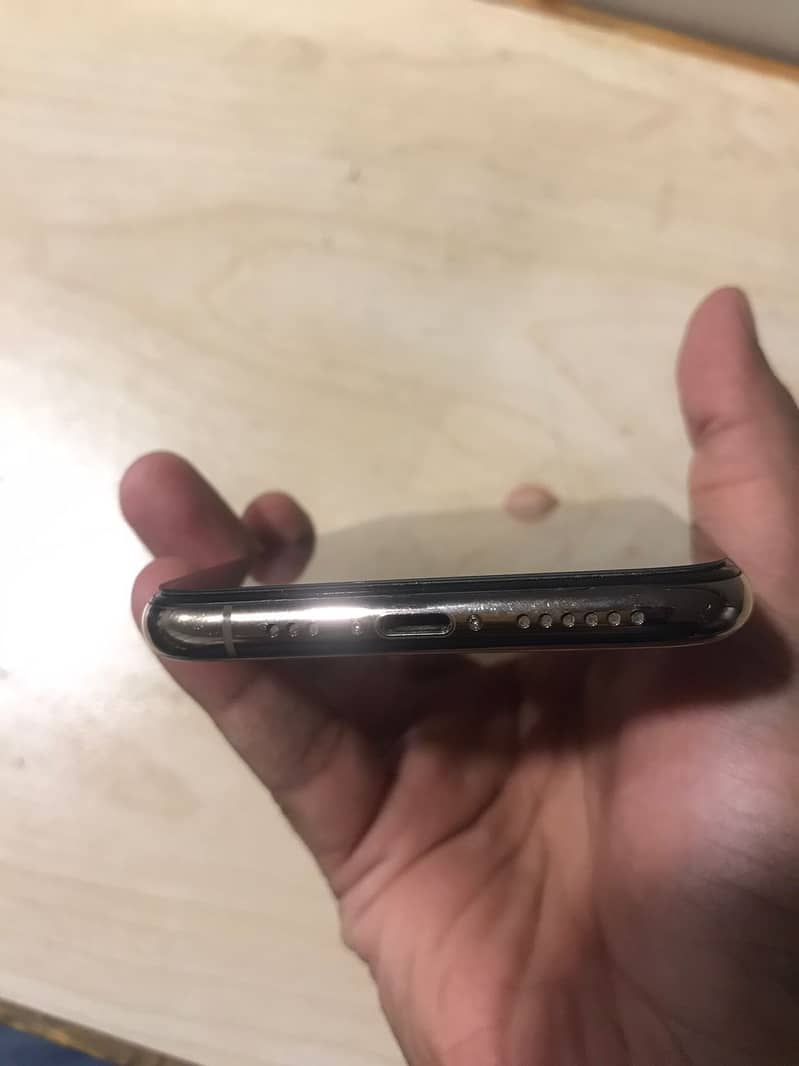 iphone xs 256  (DUAL SIM PTA APPROVED) 6