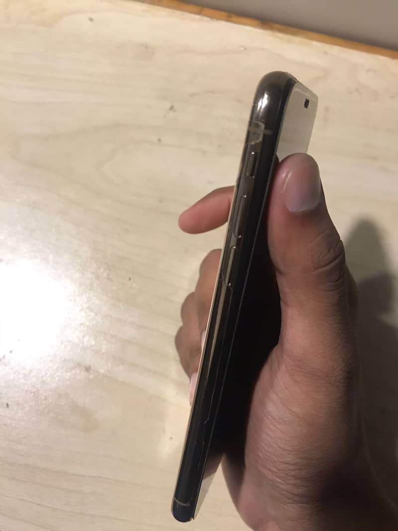 iphone xs 256  (DUAL SIM PTA APPROVED) 8