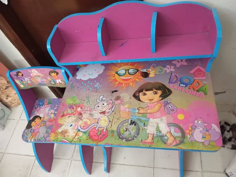 Kid study table 0